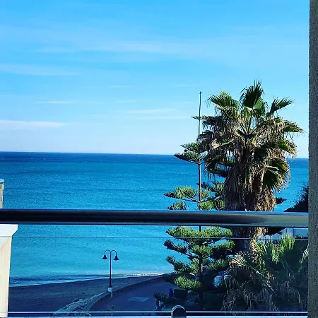 La Roca Chica First Line Beach Bajondillo Nice & Cosy Studio Apartment Torremolinos Exterior photo